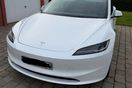 Tesla Model 3 21.500 km 46.000 &euro; Stemwede 32351