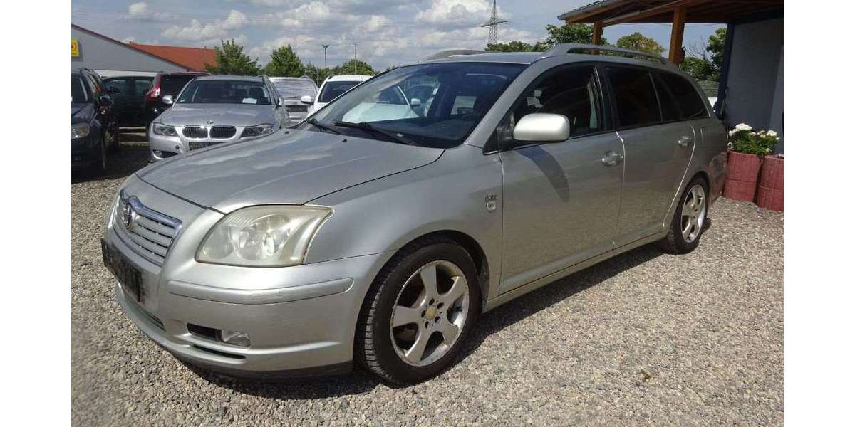 Toyota Avensis 536.046 km 900 &euro; Dresden 01219