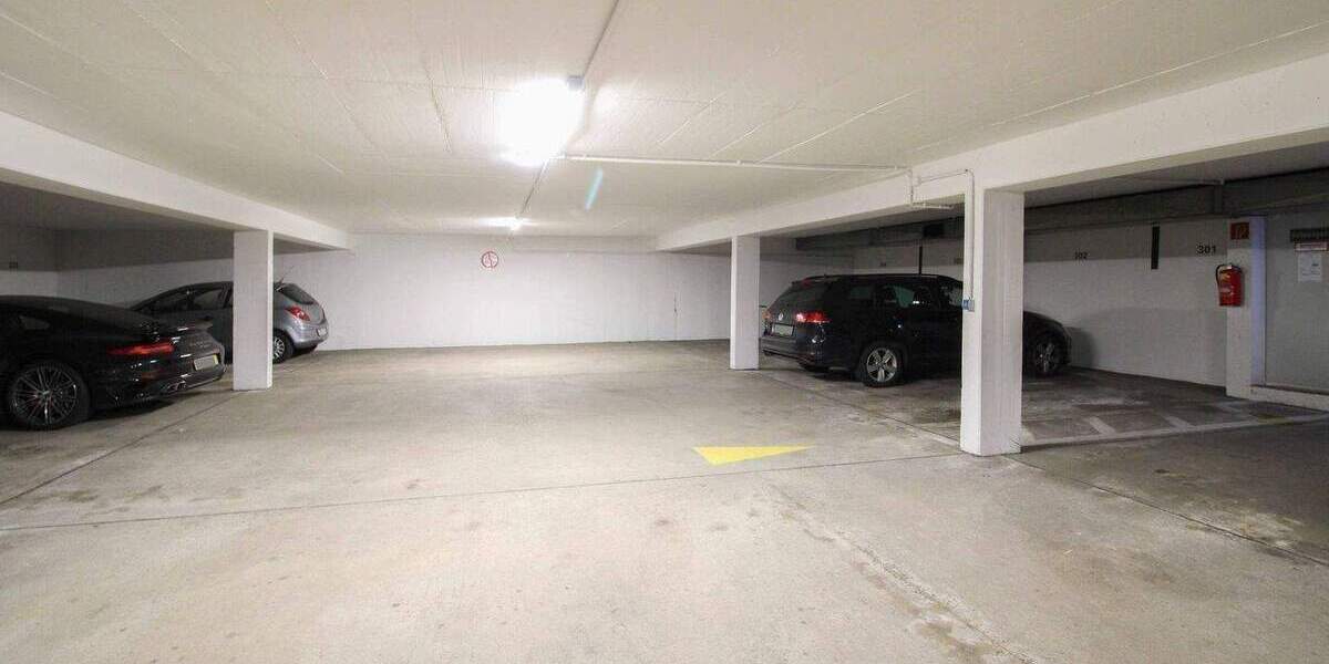 Sehr schön geschnittene 2-ZW mit TG-Stellplatz und Balkon in Fürth 2 zimmer