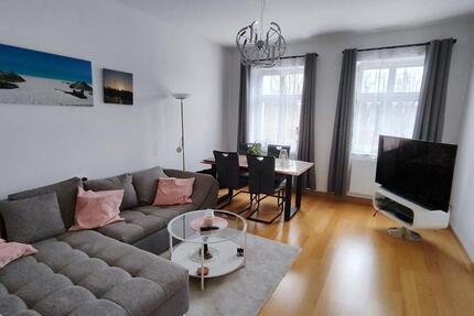 Schöne 3-Zimmer-Wohnung in der Innenstadt an den Saaleauen