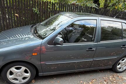 VW Polo 42.872 km 4.899 &euro; Bad Homburg vor der Höhe 61352