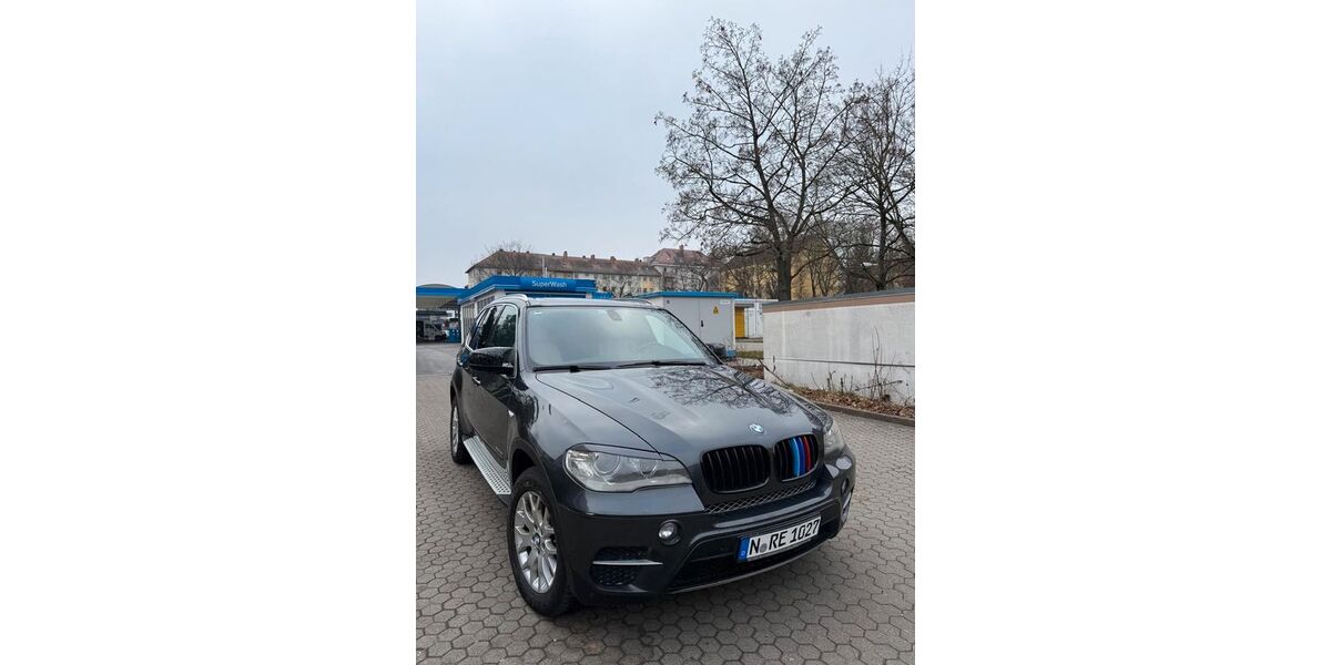 BMW X5 83.515 km 14.900 &euro; Nürnberg 90459