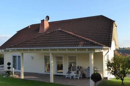 RESERVIERT !! RESERVIERT !! Sehr gepflegtes Einfamilienhaus in toller Lage und mit schönem Garten 6 zimmer