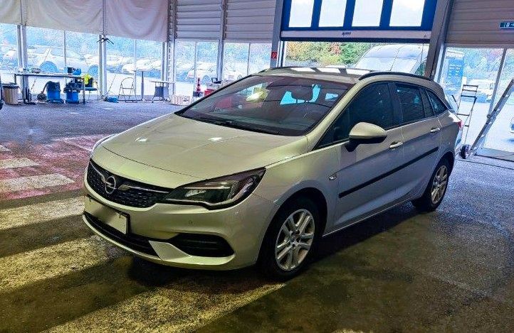 Opel Astra 150.000 km 8.650 &euro; Niederlauer 97618