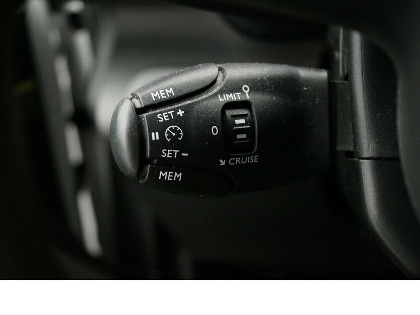 Berlingo e 136 Feel M Batteriezertifikat