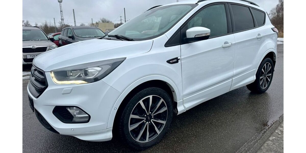 Ford Kuga 97.076 km 14.000 &euro; Rostock 18147