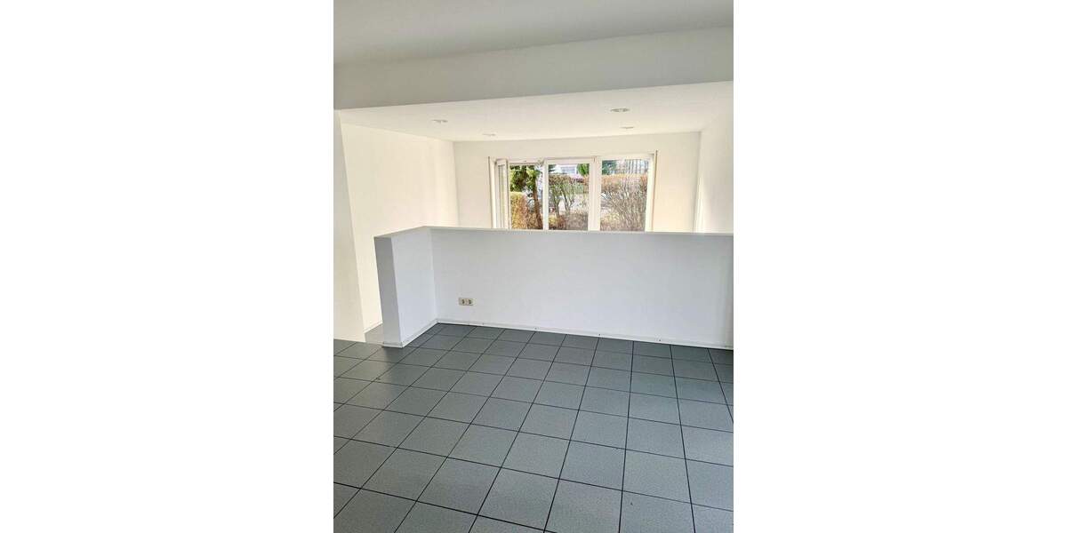 GERADLINIG: MODERNES, LOFTARTIGES HAUS MIT ZWEI STELLPLÄTZEN! 3 zimmer