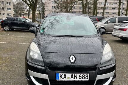 Renault Scenic 233.058 km 2.600 &euro; Karlsruhe 76189