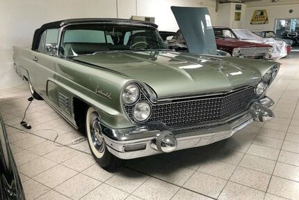 Lincoln Continental