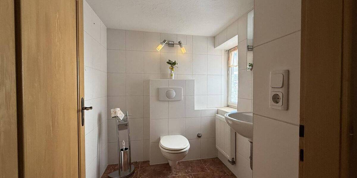 Mehrfamilienhaus, Wohnhaus Eckartsberga - 1 Zimmer, 319 m&sup2;, 169.000&euro; | Angebot:26696950