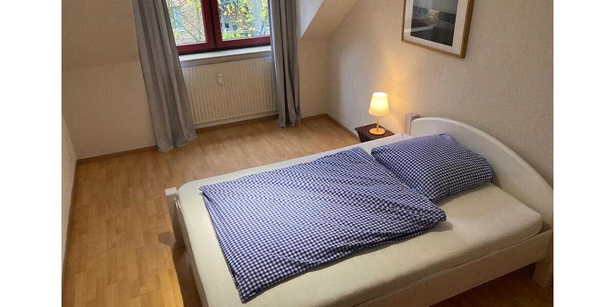 Dachgeschoßwohnung Lübeck Sankt Jürgen - 2 Zimmer, 50 m&sup2;, 1.300&euro; | Angebot:25432293