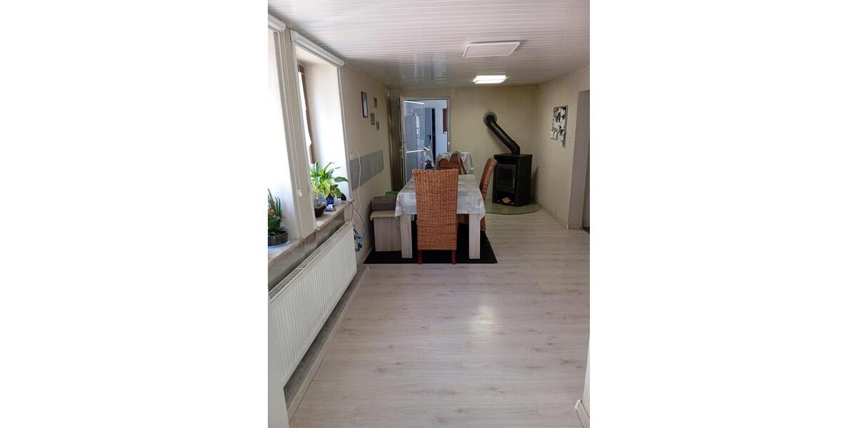 Einfamilienhaus Albersweiler - 6 Zimmer, 130 m&sup2;, 180.000&euro; | Angebot:26719775