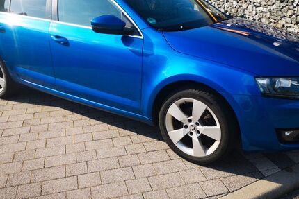 Skoda Octavia 141.500 km 10.400 &euro; Chemnitz 09127
