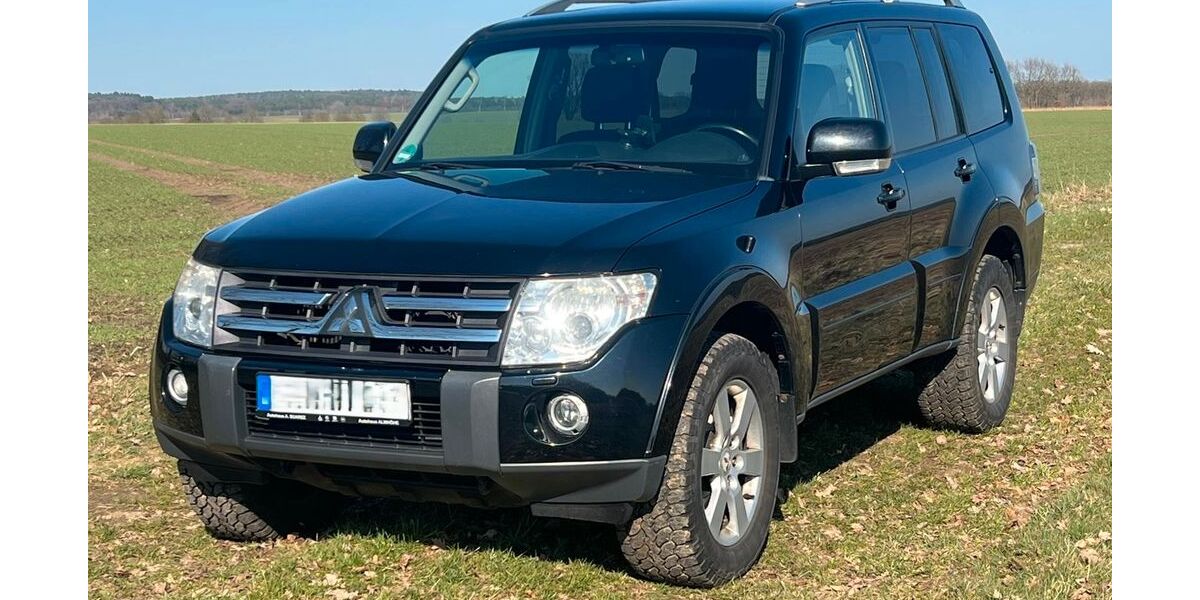 Mitsubishi Pajero 197.850 km 14.890 &euro; Hermannsburg 29320