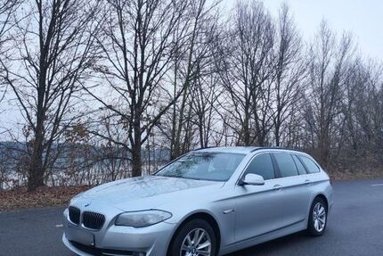 BMW 525