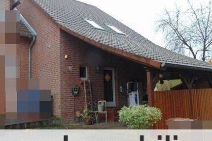 Für Paare, Familien und Individualisten! Reihenendhaus mit Balkon, Terrasse, Wintergarten, Carport 4 zimmer