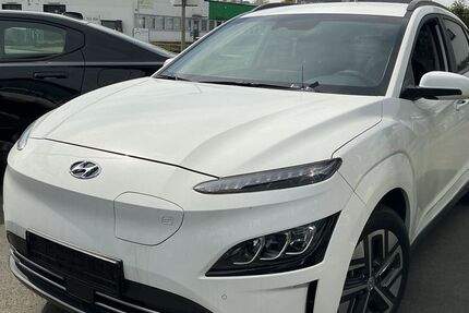 Hyundai KONA 30.118 km 17.500 &euro; Eitorf 53783