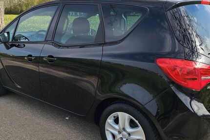 Opel Meriva 60.800 km 5.100 &euro; Hespe 31693