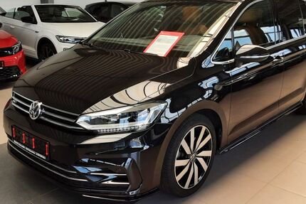 VW Touran 61.000 km 22.990 &euro; Monschau (bei Aachen) 52156