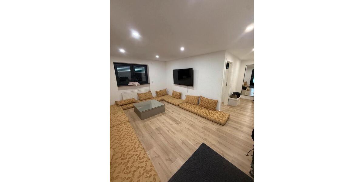 Etagenwohnung Sinsheim - 2 Zimmer, 75 m&sup2;, 750&euro; | Angebot:24886384