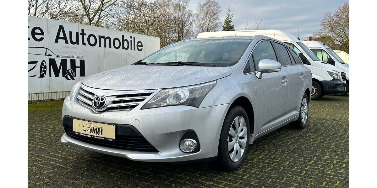Toyota Avensis 75.800 km 12.995 &euro; Beckum 59269
