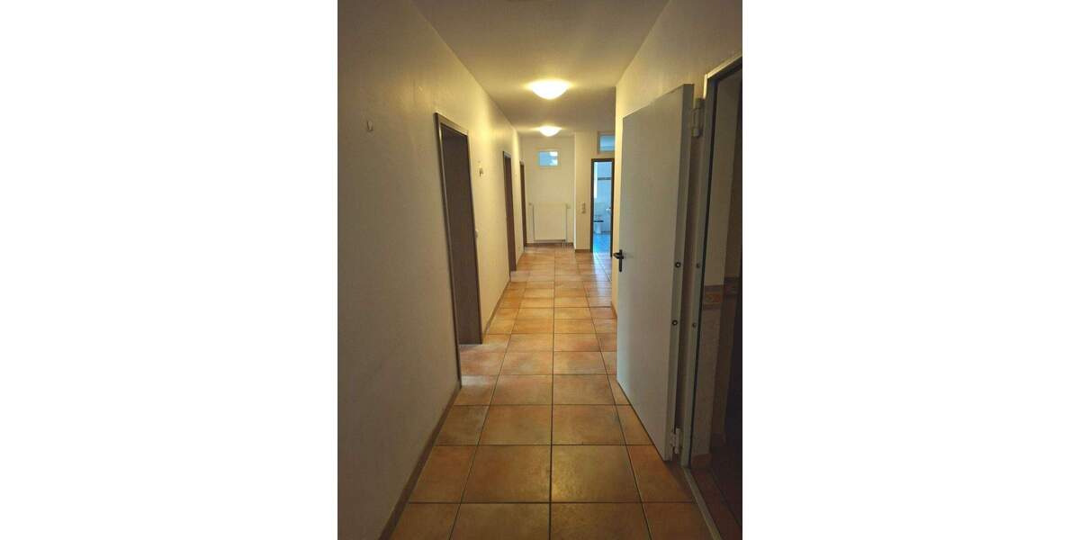 Bauernhaus, Landhaus Remmels - 8 Zimmer, 300 m&sup2;, 1.950&euro; | Angebot:25313838