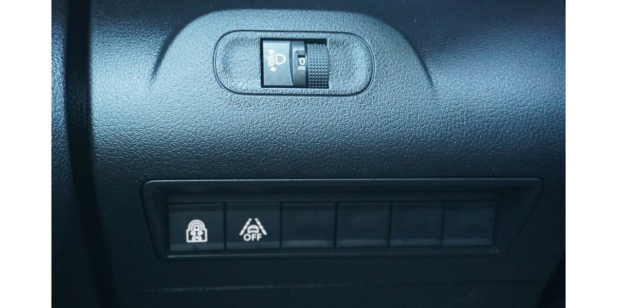 Fiat Doblo Kombi 1.5 130 AT / 10-Zoll Navi + AHK 39.814 km 23.503 &euro; Münchenbernsdorf 07589