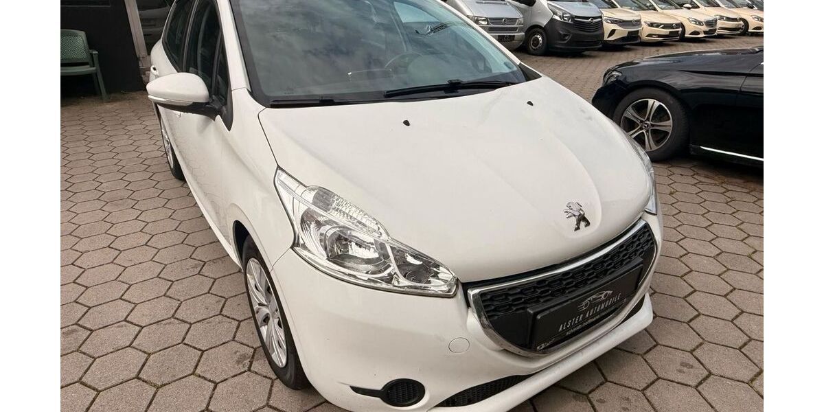Peugeot 208 119.000 km 4.700 &euro; Hamburg 20097