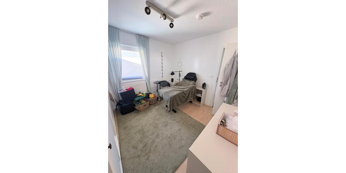 Etagenwohnung Velden - 5 Zimmer, 100 m&sup2;, 850&euro; | Angebot:26391735