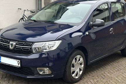 Dacia Sandero 34.000 km 8.900 &euro; München 81827