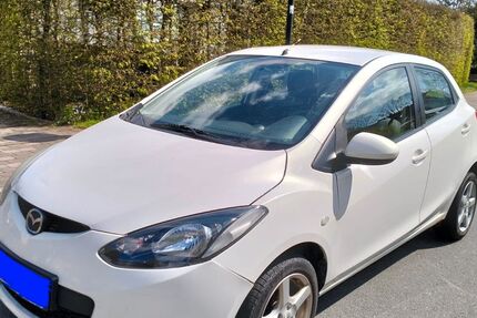 Mazda 2 171.000 km 1.500 &euro; Lemgo 32657