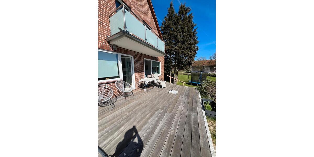 Einfamilienhaus Bergen - 5 Zimmer, 120 m&sup2;, 1.350&euro; | Angebot:26202206