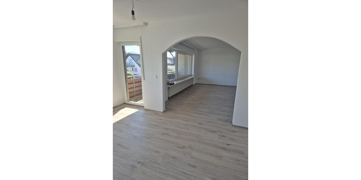 Etagenwohnung Extertal - 3.5 Zimmer, 100 m&sup2;, 950&euro; | Angebot:26286764