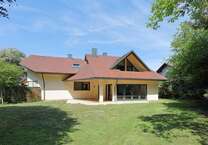 Haus zum Kaufen in Ulm 690.000 € 208 m²