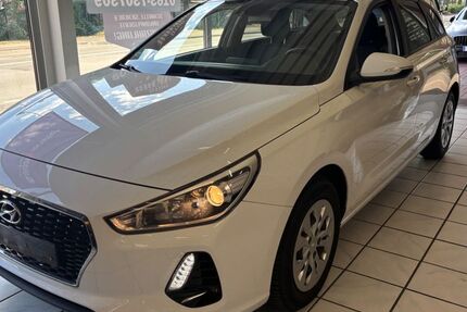 Hyundai i30 60.000 km 11.500 &euro; Essen - Karnap 45329