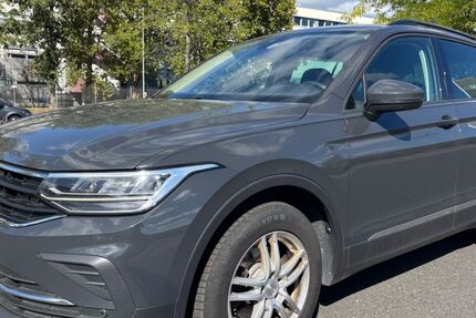 VW Tiguan 194.800 km 17.650 &euro; Aschaffenburg 63741