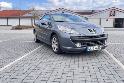 Peugeot 207 150.000 km 2.900 &euro; Buch am Erlbach 84172