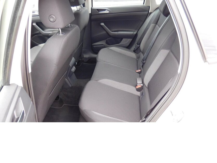 VW Polo 1.0 Life MPI BMT 4Trg Klima Navi LED 20.800 km 15.690 € Vordorf 38533