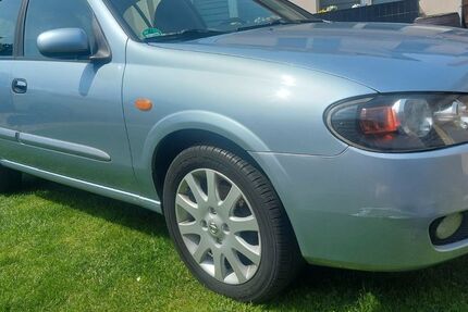 Nissan Almera 178.200 km 1.500 &euro; Luckau 15926