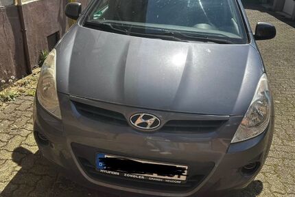 Hyundai i20 136.620 km 4.000 &euro; Karlsruhe 76227