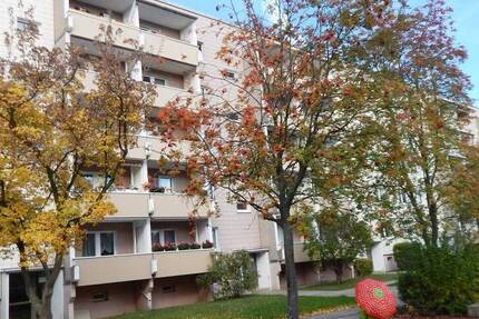 Wohnung Schkeuditz - 3 Zimmer, 60 m&sup2;, 540&euro; | Angebot:26840780