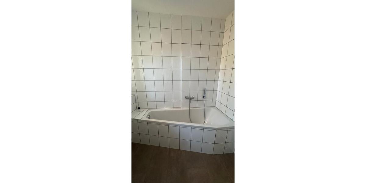 Etagenwohnung Schliersee - 4 Zimmer, 63 m&sup2;, 850&euro; | Angebot:26340118