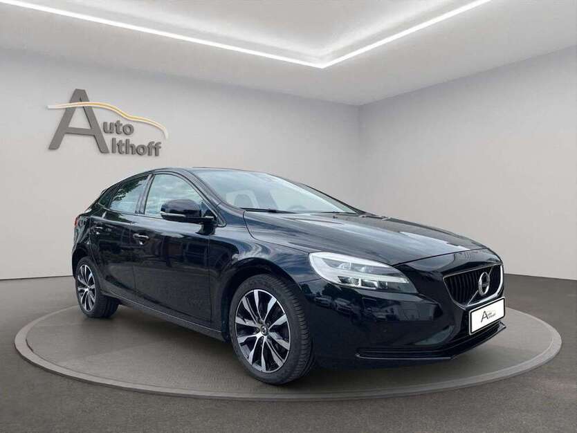 V40