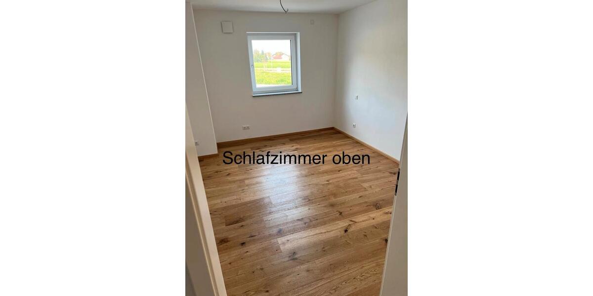 Etagenwohnung Simbach am Inn - 4 Zimmer, 100 m&sup2;, 1.200&euro; | Angebot:25428029