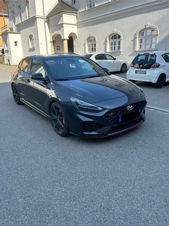 i30