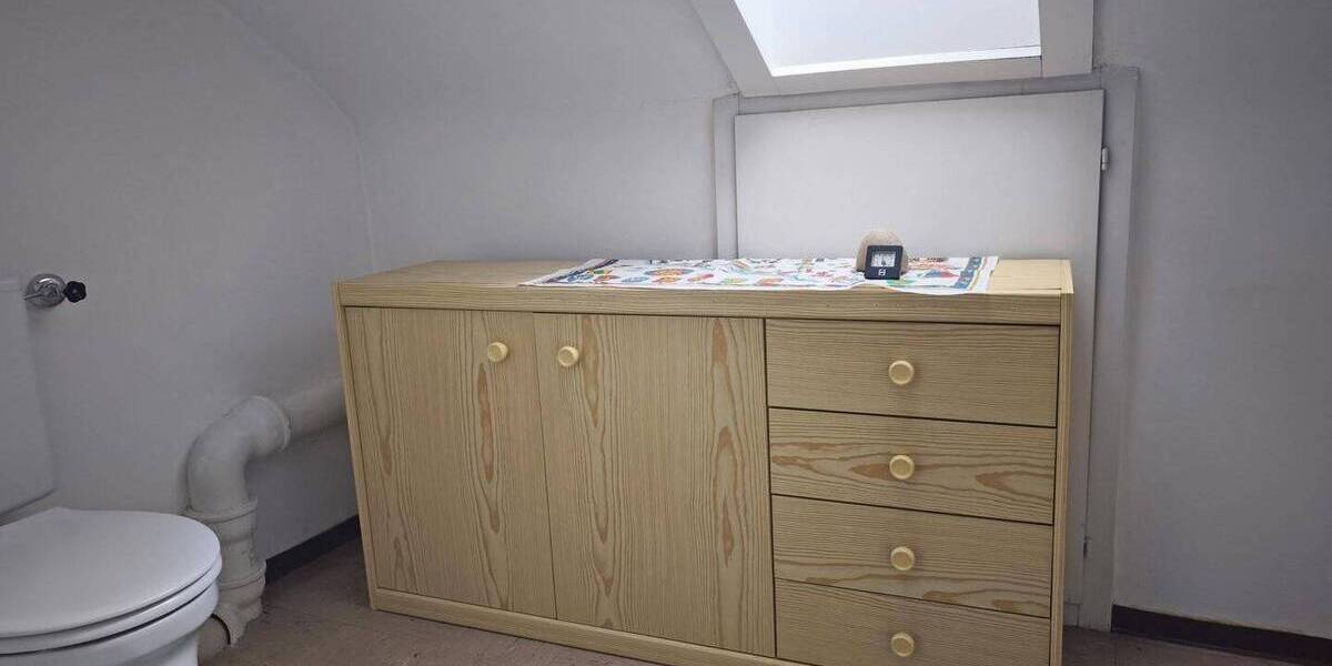 Doppelhaushälfte Freudenstadt - 1 Zimmer, 207 m&sup2;, 378.000&euro; | Angebot:26585445