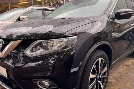 Nissan X-Trail 132.000 km 15.990 € Oldenburg 26125