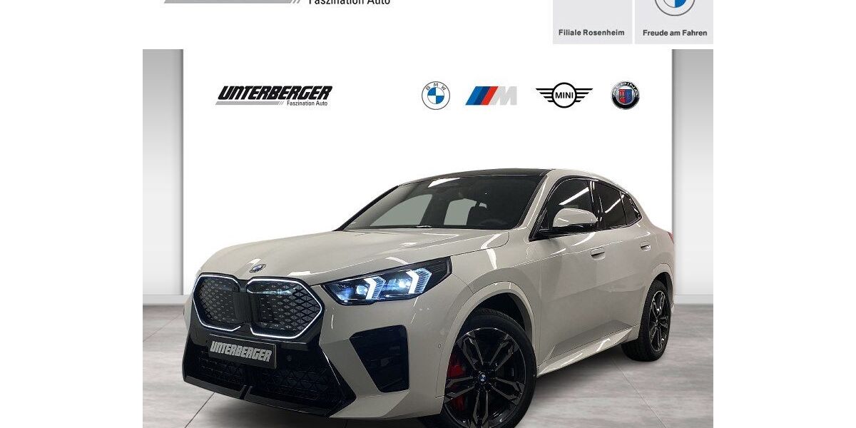 BMW iX2 4.900 km 58.790 &euro; Rosenheim 83026