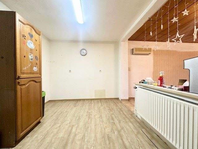 Mehrfamilienhaus, Wohnhaus Griesheim - 9 Zimmer, 193 m&sup2;, 695.000&euro; | Angebot:25628891