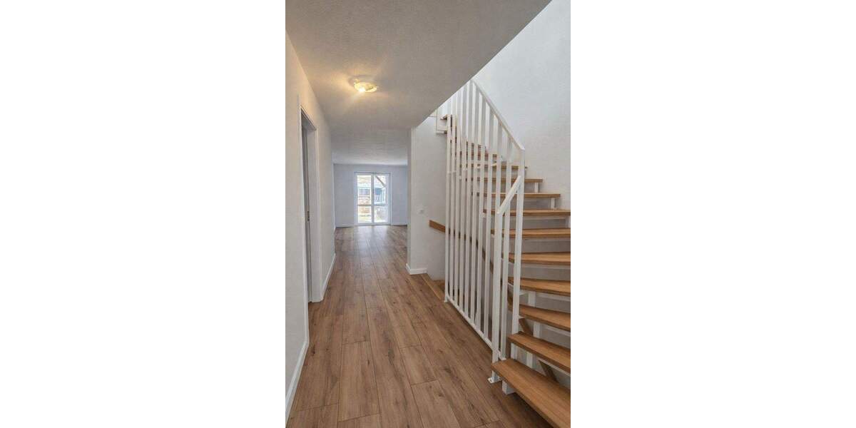 Doppelhaushälfte Hönow Hönow - 4 Zimmer, 135 m&sup2;, 2.560&euro; | Angebot:25663320